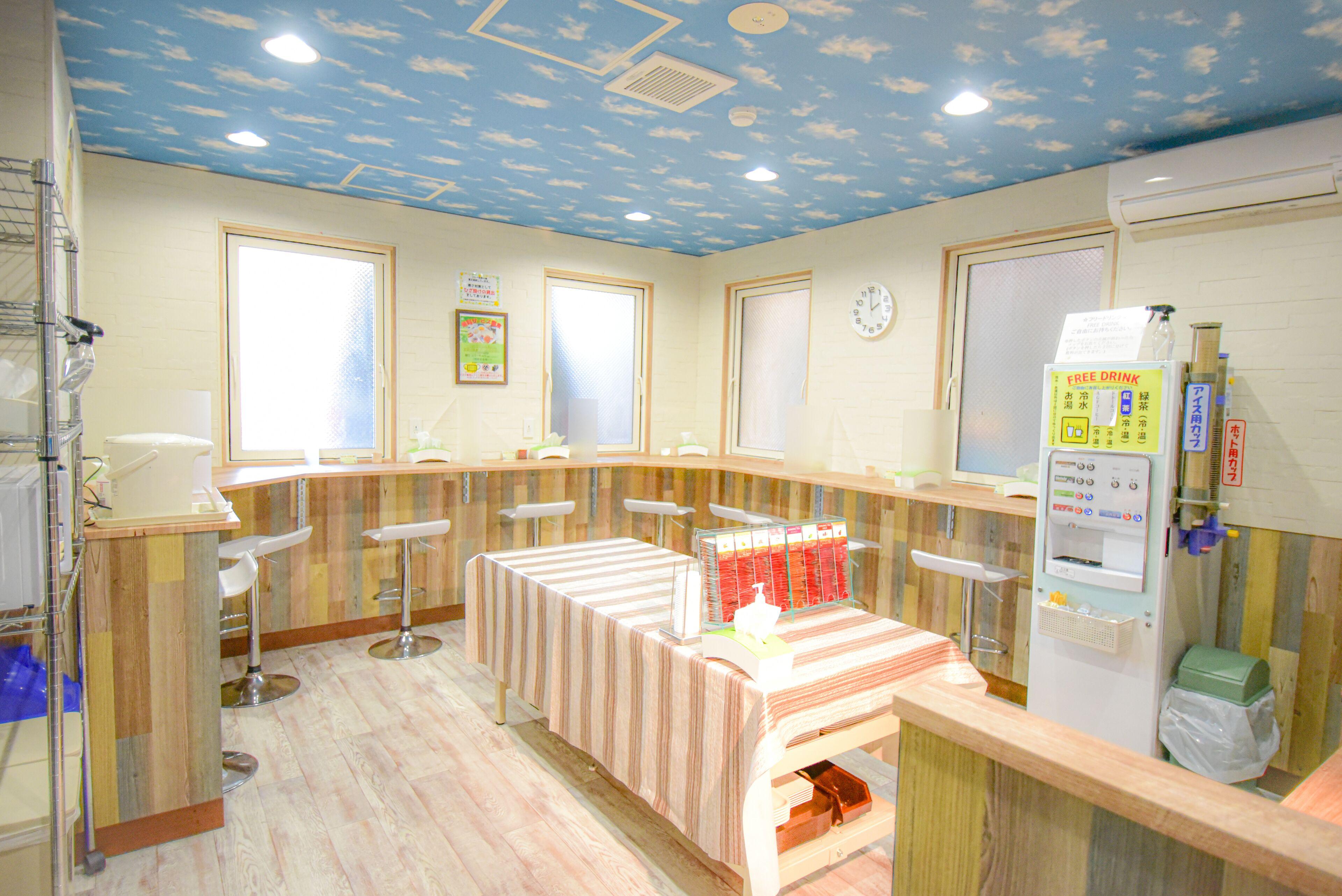 Kamata Inn Social — Photos 2